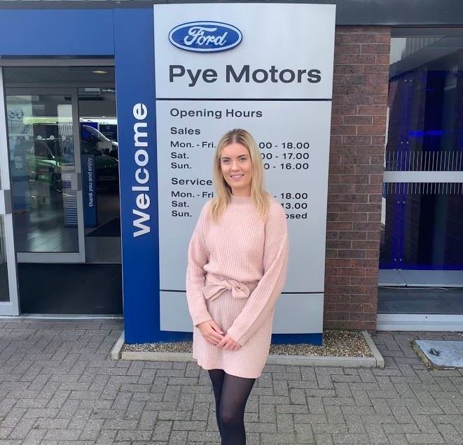 Introducing Marketing Assistant Jen Hyslop